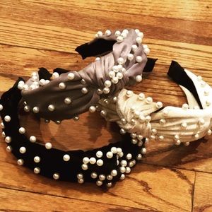Beaded velvet headband